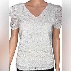 Express Ivory Lace V-Neck lined Short Puff Rouched Sleeve Blouse XS NWT